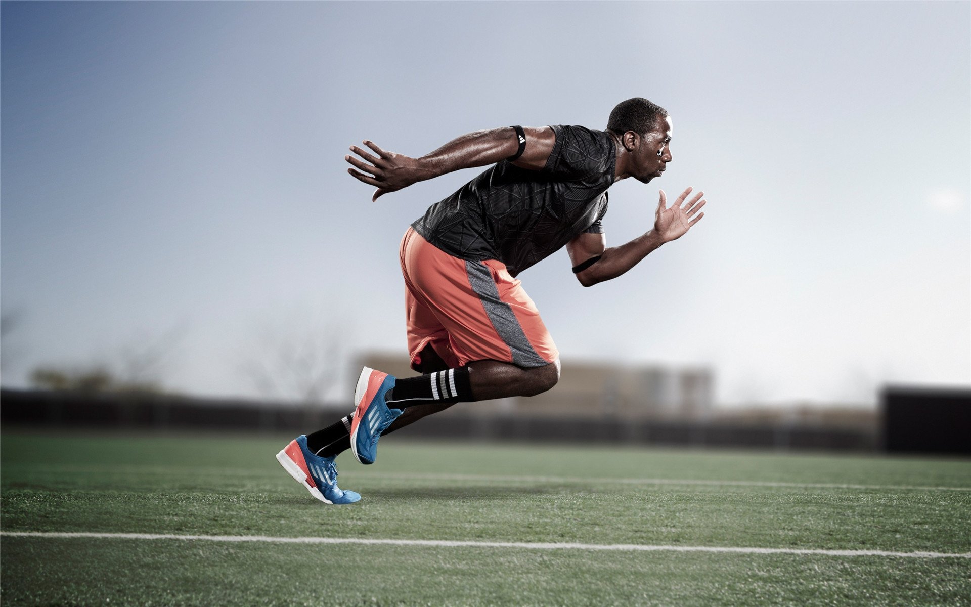 全国大学生马拉松赛激情奔跑城市间，全国大学生马拉松联赛