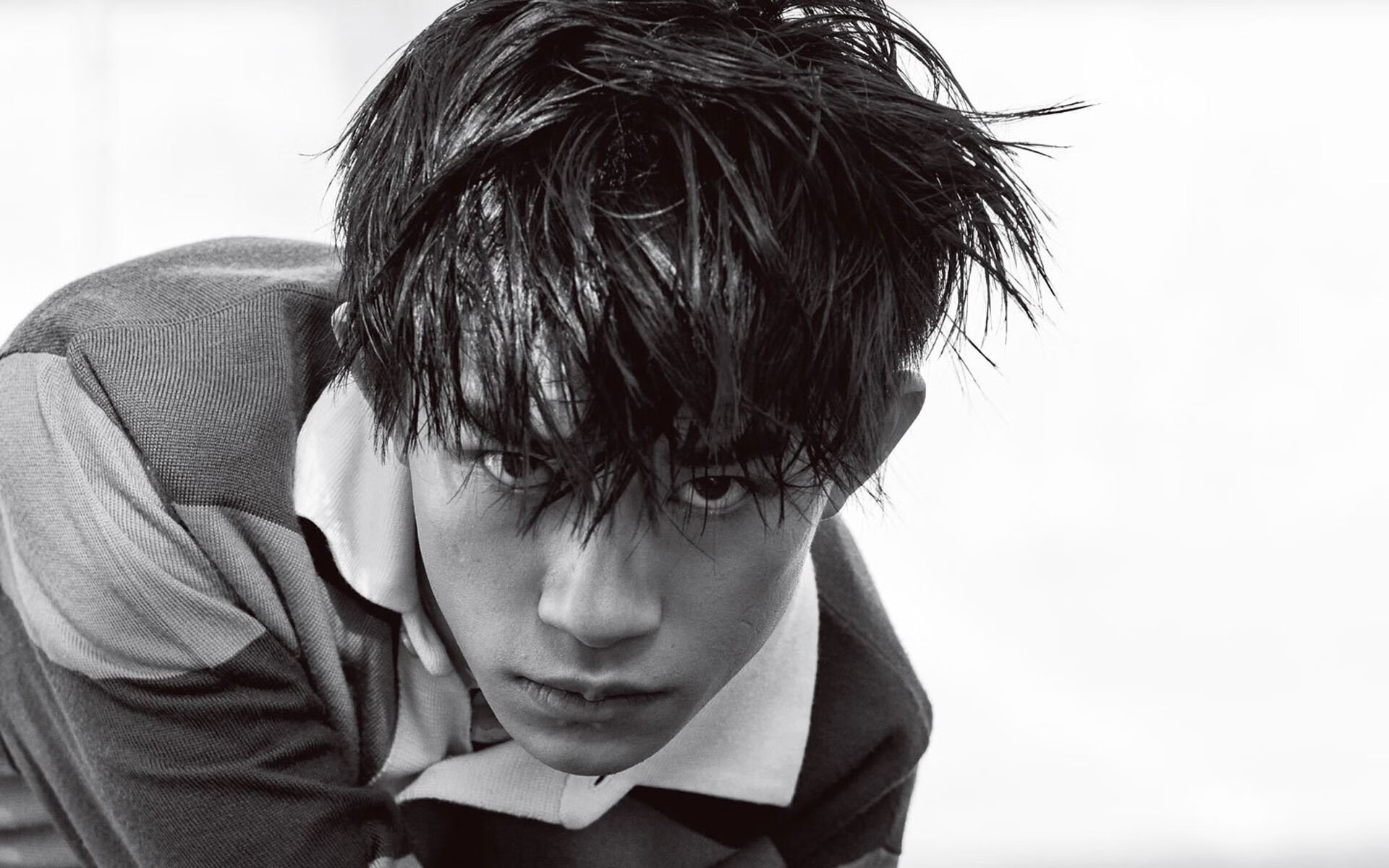 仰泳决赛美中澳三强缠斗，仰泳国际比赛视频